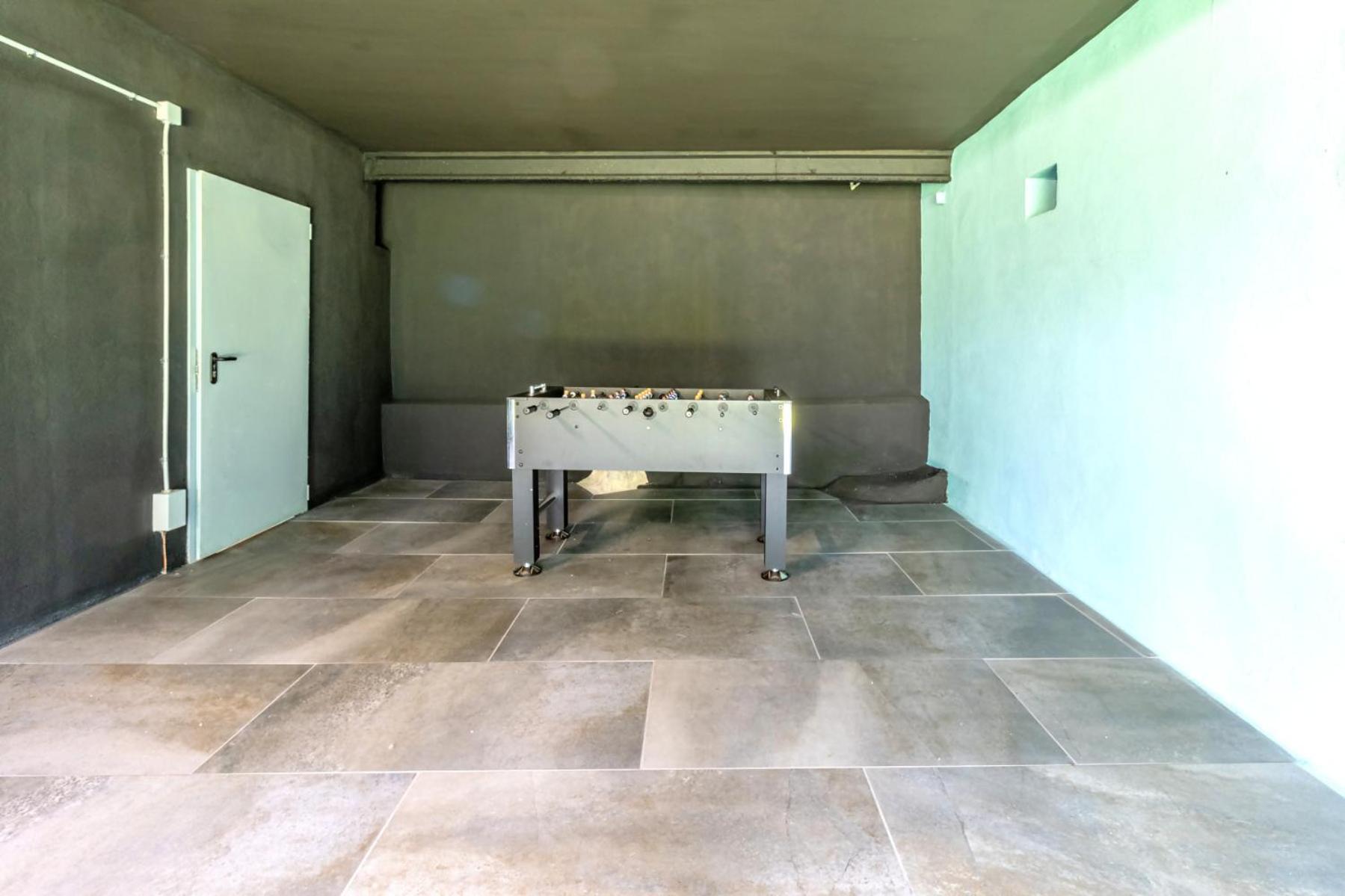 Black House Sorprendente Casa Estilo Industrial オロト エクステリア 写真